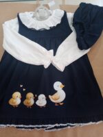 Vestido bebé com camisola e tapa fralda