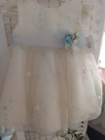 Vestido cerimónia Branco com flores Azuis